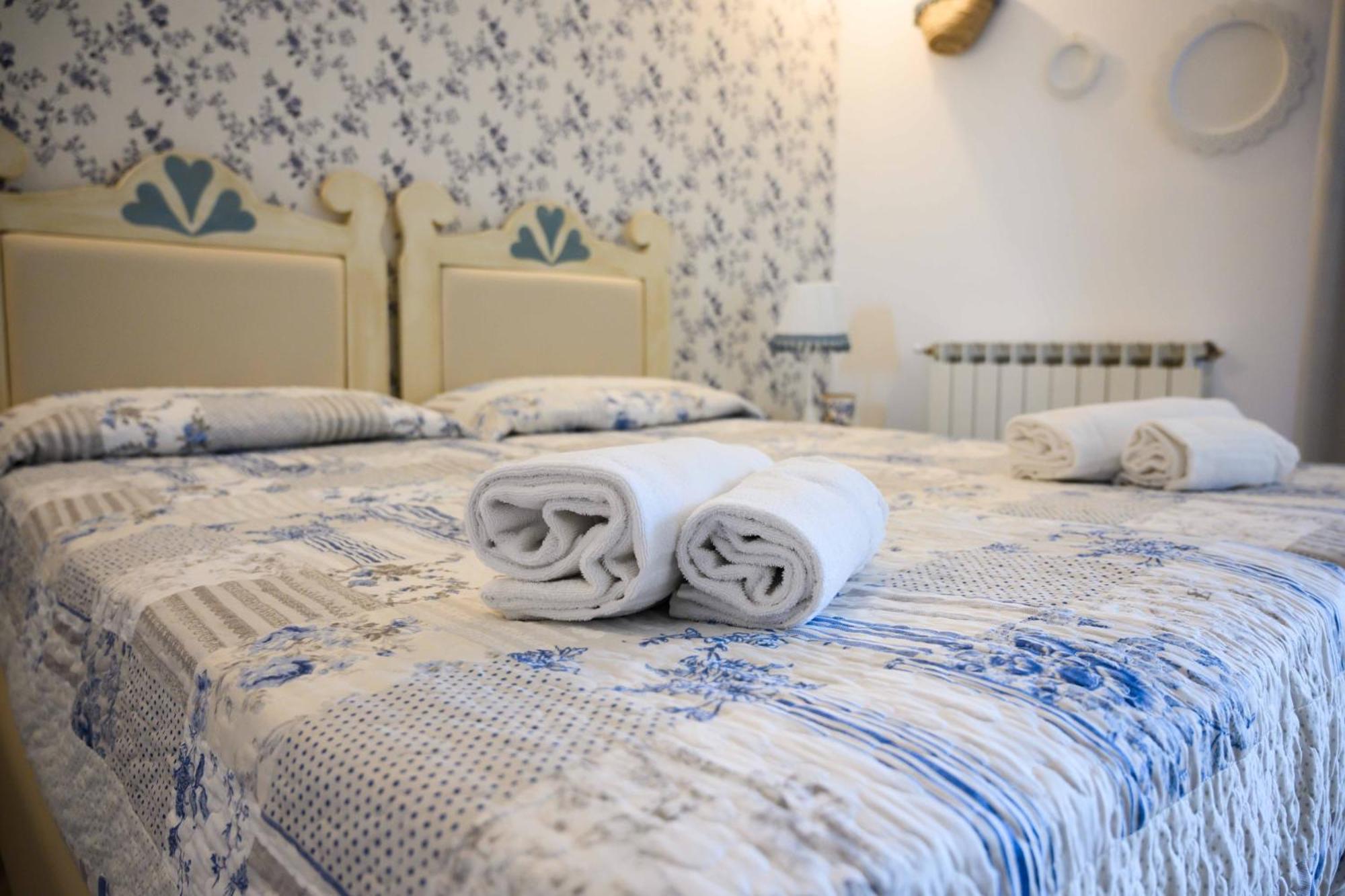 Etna Casa Del Sole Bed and Breakfast Nicolosi Buitenkant foto